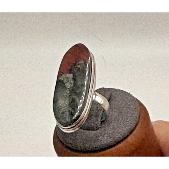Seftonite Bloodstone Natural Gemstone Ring .925 Stone Ring Sz 5.5 - 7.69 Grams - Picture 2 of 4